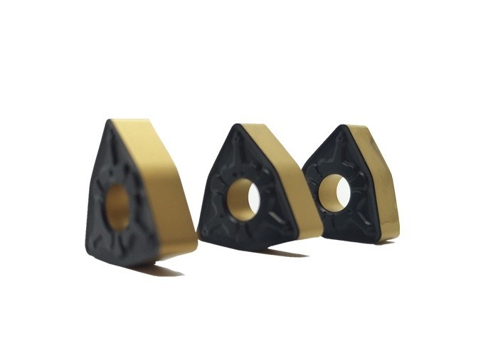 Il CVD che ricopre il carburo di CNC inserisce il colore del doppio di WNMG080412-TM