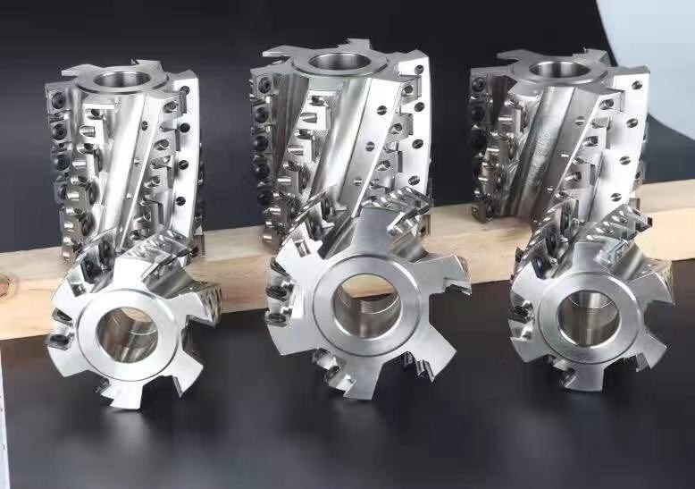 Acciaio di Plum Blossom Type Spiral Cutterhead o materiale della lega di alluminio